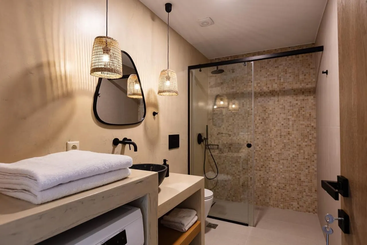 Isla Luxury Apartments - Private Hot Tub - 100M From Beach Ретимно 0*,  Греция