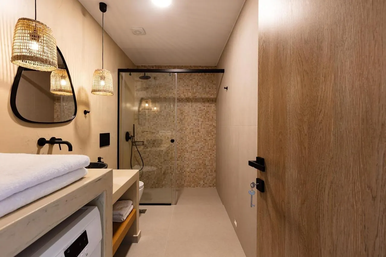Isla Luxury Apartments - Private Hot Tub - 100M From Beach Ретимно